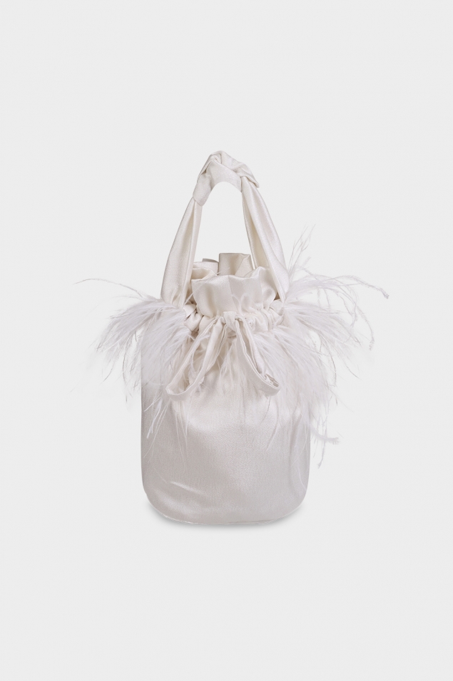 Bolso Bombón crudo plumas